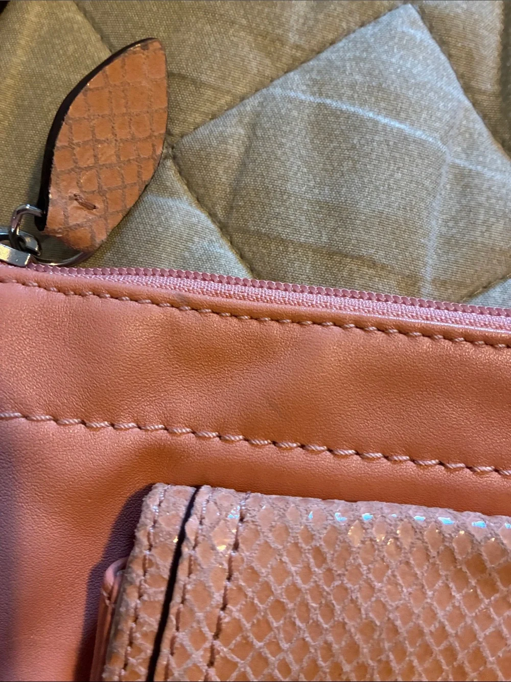 Coach Vintage Coral Pink leather Crossbody Swingpack Bag + silver turnlock